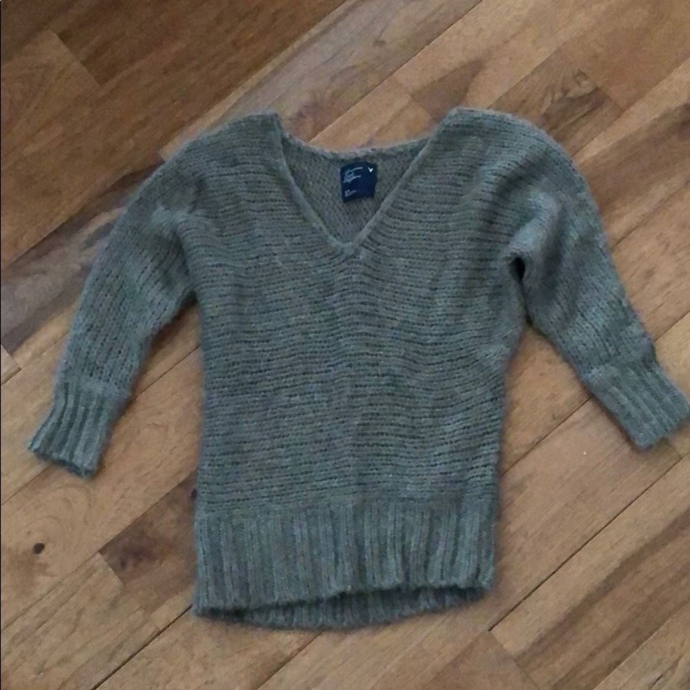 American Eagle 3/4 Sleeve Brown Sweater